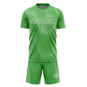 Vente directe d'usine : uniforme de football en tissu polyester respirant avec logos et numéros personnalisés pour les équipes - Product Image 1