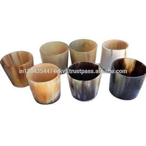 Tasse à boire en corne de vache naturelle, artisanale, de style viking, pour la bière, les boissons et les thèmes médiévaux, à prix de gros - Product Image 5