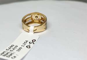Anillo de Compromiso de Lujo con Halo de Oro Amarillo de 14K Chapado en Rodio, Diamante Natural Certificado por IGI, Joyería Premium para Novias, Venta al Por Mayor para Exportación - Product Image 4