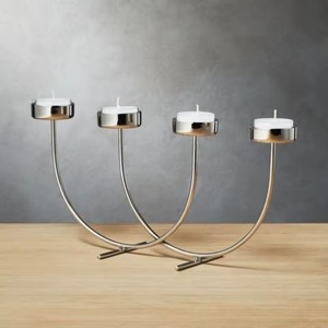 High-quality metal candle holder with ring design set of 2 pcs adding warmth to any empty space - Product Image 6