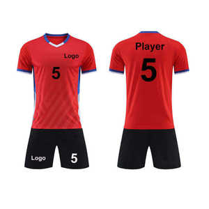 Maillots et shorts de football personnalisés 100 % polyester respirant, imprimés, légers, antibactériens, à séchage rapide, col en V, OEM/ODM - Product Image 4