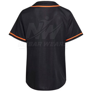 Camiseta de béisbol para hombre, tela cómoda, ajuste ideal para entrenamiento y uso en el día del partido, con diseño duradero y estilo moderno. - Product Image 2
