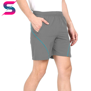 Shorts de sport pour hommes, personnalisés, couleur unie, confortables, haute qualité, design unique, respirants, prix de gros. - Product Image 3