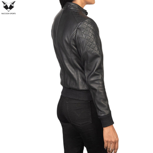 Chaqueta de Mujer de Cuero PU Tejido con Bolsillos, en Color Negro, de Buena Calidad, con el Mejor Material, Diseño Único y a la Moda - Product Image 4