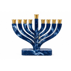 Ménorah en résine marbrée rose, 9 branches, vente en gros, porte-bougie de Hanouka de luxe, cadeau de Hanouka israélien, fournisseur de décoration intérieure - Product Image 3