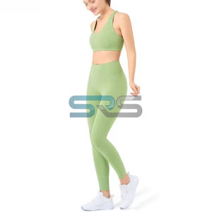 ชุดโยคะกีฬาผู้หญิงคุณภาพสูง 2 ชิ้น เสื้อและกางเกงขาสั้น เอวยางยืด ระบายอากาศได้ดี ทรงเข้ารูป ผ้า SMART FABRIC สำหรับวิ่งลำลอง - Product Image 4