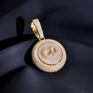 Colgante de Letra Burbuja Giratoria Estilo Hip Hop con Moissanita Brillante y Baño de Rodio, Joyería Fina para Hombre - Product Image 1