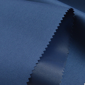 Tissu en coton doux de qualité supérieure pour kurti et salwar kameez, tissu imprimé en lawn pour vêtements traditionnels d'été. - Product Image 2