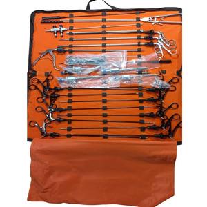 Kit de chirurgie laparoscopique avec ensemble complet d'instruments, y compris des trocars, des pinces, un porte-aiguilles et des ciseaux, par Grip Surgical - Product Image 6