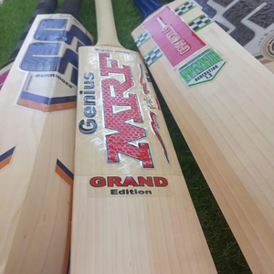 BATES DE CRICKET ENGLISH WILLOW CRICKET BATS SHORT BRAND NAME - Product Image 1