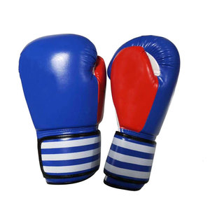 Gants de boxe respirants en similicuir bleu Econex avec accents rouges pour la fermeture, entraînement complet des doigts pour adultes - Product Image 4