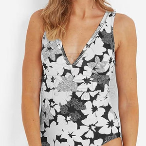 Maillots de bain pour femmes au design confortable et au meilleur prix, avec une finition lisse et un style moderne pour la collection de vacances à la plage - Product Image 2