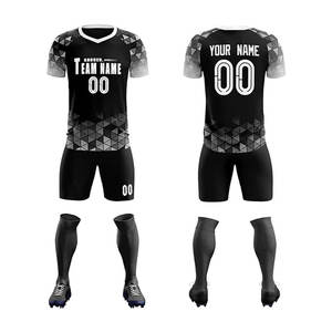 Conjunto de Uniforme de Fútbol Personalizado Unisex - Camisetas de Manga Corta con Cuello Redondo 100% Poliéster Transpirable, Impresión por Sublimación, Secado Rápido - Product Image 4