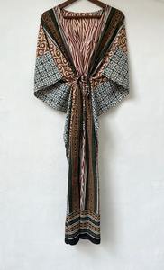 Robe maxi kaftan en coton indien imprimé à la main, style bohème, pour la plage ou comme vêtement de nuit - Product Image 5