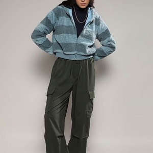Chaquetas Sherpa Cálidas Personalizadas para Mujer, de Alta Calidad, para Invierno, en Oferta, Chaquetas de Forro Polar Sherpa Informales para Damas - Product Image 4