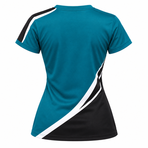 Prendas esenciales minimalistas y modernas para el armario de la mujer: camisetas con cuello en V para un estilo diario sin esfuerzo y atuendos relajados para una apariencia duradera. - Product Image 2