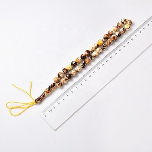 Tasbih Misbaha de Resina Turca de Alta Calidad para Hombres, 33 Cuentas de Oración Islámicas, Cuentas de Dhikr, Disponible al Mejor Precio del Mercado - Product Image 5