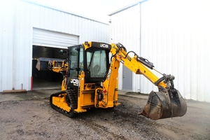 Equipo de Construcción 1CXT en Buen Estado, Disponible para Exportación Inmediata - Product Image 4