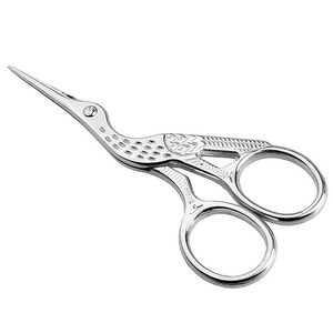 Tijeras profesionales para uñas, tijeras de maquillaje con hoja curva, punta fina, tijeras para manicura y cutículas, con revestimiento personalizado. - Product Image 3