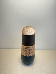 Luxury Engraved Pure Copper Water Bottle DualTone Matte Coated Drinkware Hand-Embossed Floral Pattern Copper Flask with Flat Lid - Product Image 4