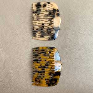Tradebyd Handmade Resin Hair Comb Stylish Durable Hair Care <b>Tool</b> for Salon and Home Use - Product Image 1