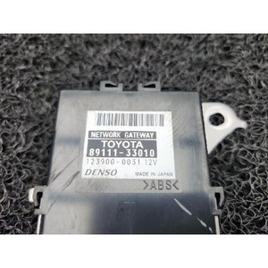 ES a utilisé des ECU et des modules informatiques 8911133010 - Product Image 2