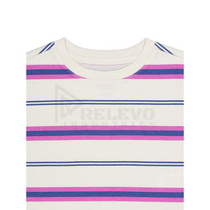 เสื้อยืดครอป Relevo ลายทาง แขนสั้น คอกลม ยูนิเซ็กส์ ผ้าถัก 100% คอตตอน ระบายอากาศได้ดี ทรงปกติ โลโก้ด้านหน้า - Product Image 6