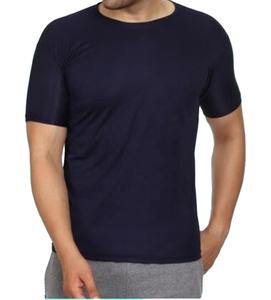 T-shirt en polyester avec impression personnalisée et logo pour hommes, 140 grammes, jersey simple, quantité décontractée, t-shirts unisexes à col rond - Product Image 1