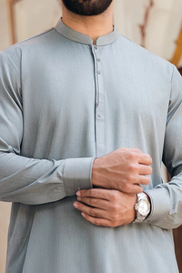 Nouvelle Collection Été – Shalwar Kameez Long Homme Tendance – Vêtement Ethnique de Mariage Personnalisable avec Logo – Polyester Formel de Haute Qualité Infroissable - Product Image 3