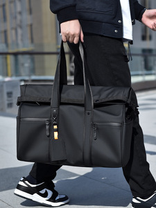 Bolsa de Lona Negra de Nailon de Alta Calidad para Hombre con Correa Ajustable, Bolsa de Viaje con Cierre, Bolsa de Gimnasio, Bolsas de Fitness - Product Image 3
