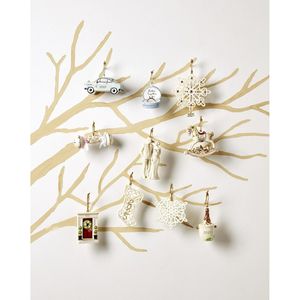 Bellissimo Ornamento Natalizio in Porcellana con Design a Fiocco di Neve e Cordoncino Dorato, Decorazione Invernale per Albero di Natale - Product Image 2