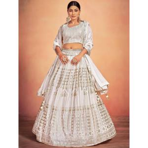 Magnifique Lehenga Choli de mariage en georgette blanche à sequins avec dupatta - Product Image 1