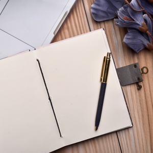 Cuaderno con diseño de cielo nocturno y luna A5, cuaderno con cerradura, libro de escritura con tapa dura |   Papelería de Regalo Premium de Doble Cara con 200 Páginas - Product Image 4