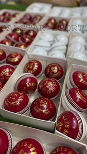 Wholesale Professional <b>Cricket</b> Red <b>White</b> Two Tone Leather Club <b>Cricket</b> Practice Ball 156GM Balls Custom Logo Factory Supply - Product Image 3