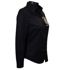 Chemise noire à col boutonné pour femme, manches longues, décontractée, tendance, avec motif lettre brodé, idéale pour le bureau, vêtement élégant - Product Image 4