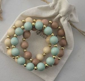 Perles en bois de couleurs mélangées au design unique, formes variées pour la fabrication de bijoux en macramé DIY - Product Image 4