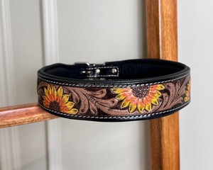 Collier de chien personnalisé robuste réglable et durable en cuir véritable de qualité supérieure et laisse pour animaux de compagnie usinés à la main ensembles de laisse de trafic en cuir de vachette - Product Image 2