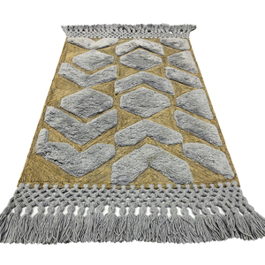 Tapis de prière moderne géométrique gris moutarde tufté - Janamaz bohème en laine avec franges en macramé - Product Image 4