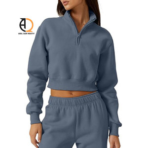 Sweat-shirt à capuche court en polaire pour femme, style moderne et décontracté - Product Image 1