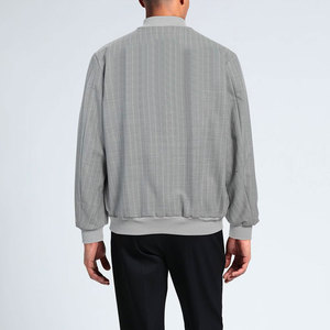Vestes universitaires pour hommes et femmes, design haut de gamme, broderie chenille personnalisée, vêtements d'extérieur pour l'hiver, en vente - Product Image 3