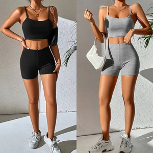 Women's <b>Sexy</b> Sporty Casual Two-Piece <b>Set</b> Solid Pattern Sleeveless Strapless Short Crop Top Knee-Length Shorts <b>Set</b> - Product Image 5