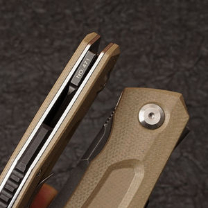 Couteau pliant d'extérieur personnalisé avec logo DIY OEM, acier A2, couteau de survie de poche avec clip en alliage de titane TC4 et boîte cadeau artisanale - Product Image 5