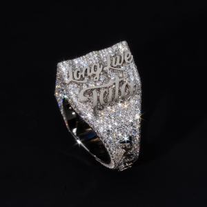 Anillo de cóctel unisex de plata 925 con rodio y moissanita, diseño de corona, engaste pavé, joyería de lujo para fiestas, estilo hip hop, de AMBER JEWELS - Product Image 2
