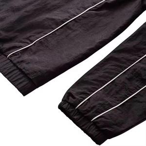 New Stylish Men's <b>Warm</b> Winter <b>Waterproof</b> Eco-Friendly Sporty Satin Streetwear Windbreaker Jacket Set Quick Dry Wholesale - Product Image 6