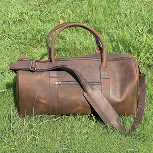 Sac de voyage classique en cuir marron, sac de week-end en cuir de vache véritable de qualité supérieure, grande capacité, logo personnalisé, sac de voyage - Product Image 1