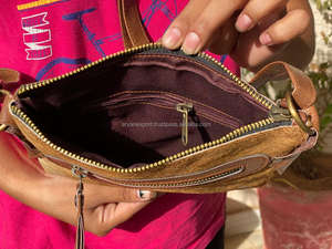 Sac à main en cuir en fourrure de vache élégant pour femmes, sac à bandoulière de haute qualité, offre spéciale - Product Image 6