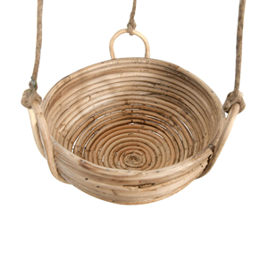 Elegante maceta colgante de ratán tejida a mano, cesta de flores colgante transpirable para decoración de patio trasero, terraza y pasillo, procedente de Vietnam. - Product Image 4