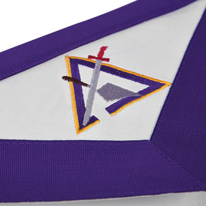 Delantales Masónicos de Terciopelo con Bordado Dorado a Mano, Luces LED Intermitentes, Tela Personalizable y Emblema Cosido Disponible para Venta por Encargo - Product Image 6