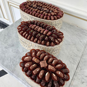 Bandeja de lujo hecha a mano con incrustaciones de nácar, juego ovalado decorativo de madera con incrustaciones de concha oscura, ideal para panaderías. - Product Image 2