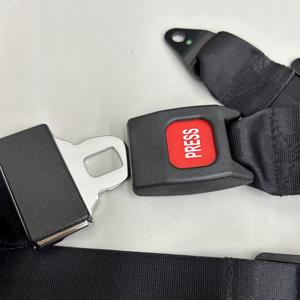 Cinturón de seguridad de 2 puntos para silla de ruedas eléctrica CTM HS3500 y sillas de movilidad HS1000, ajustable, rojo, con botón pulsador, de poliéster - Product Image 4